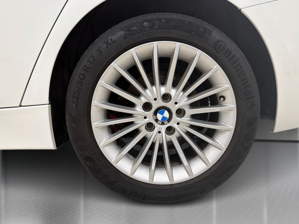 BMW 320 2012 Valkoinen