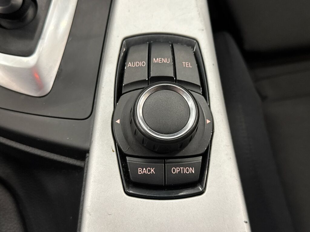 BMW 316 2013 Valkoinen