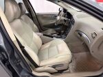 Volvo V70 2005 Harmaa