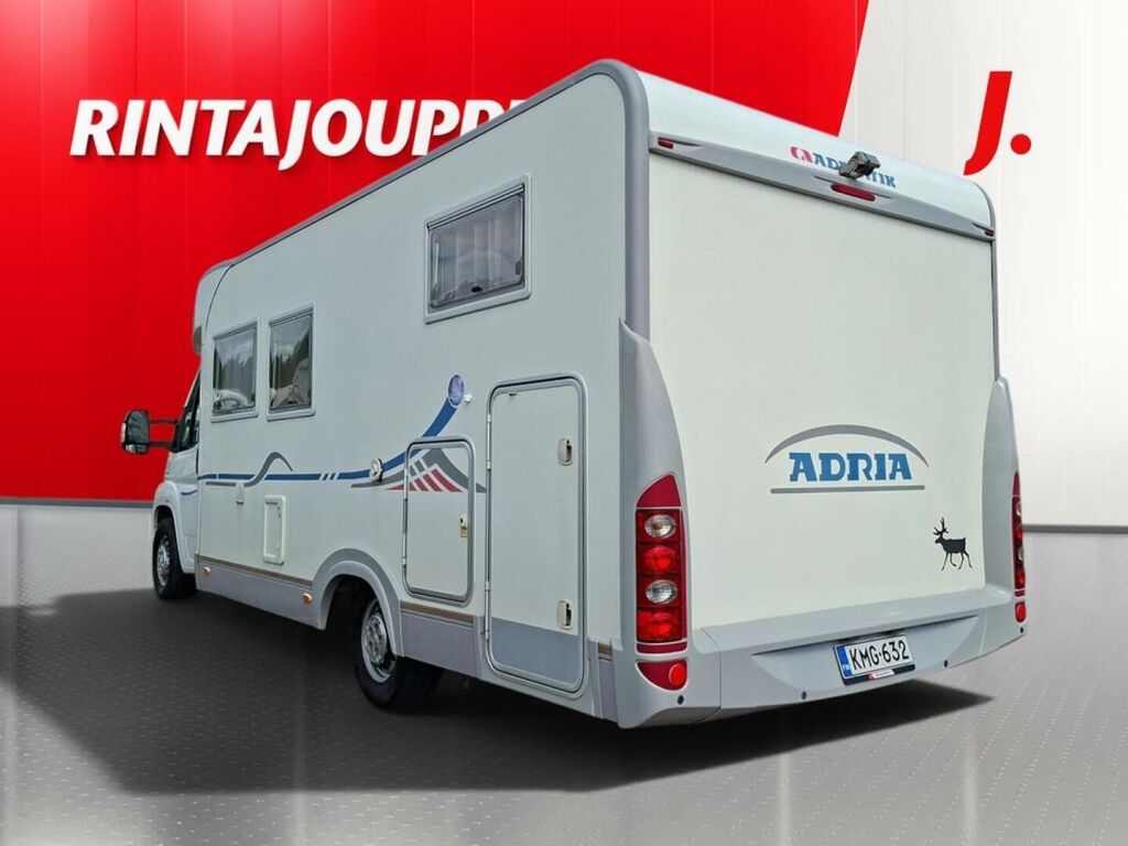 Adria Coral Plus 660 SL 2007 Valkoinen