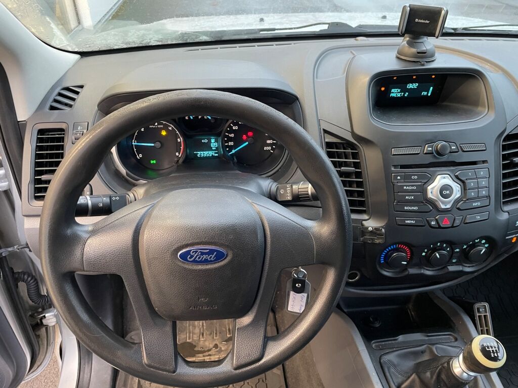 Ford Ranger 2013 Harmaa