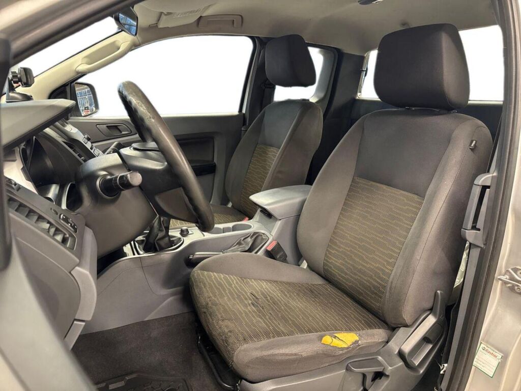 Ford Ranger 2013 Harmaa