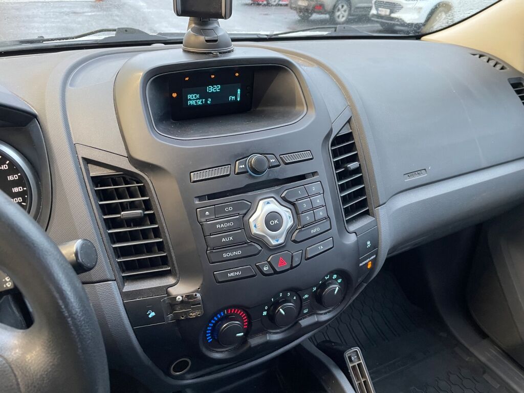 Ford Ranger 2013 Harmaa