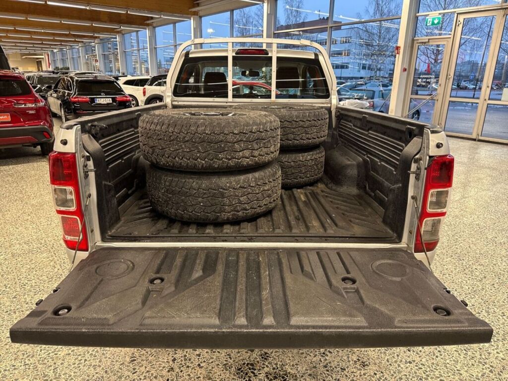 Ford Ranger 2013 Harmaa