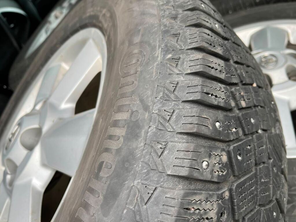 Toyota RAV4 2012 Hopea
