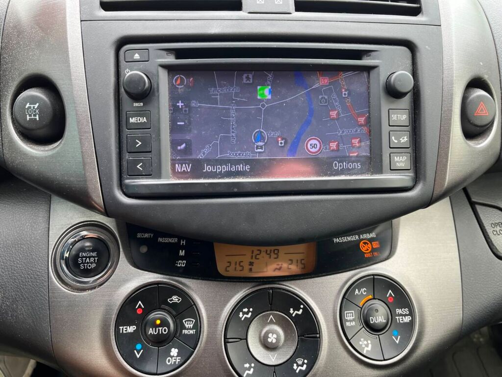 Toyota RAV4 2012 Hopea