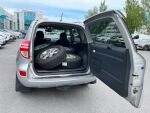 Toyota RAV4 2012 Hopea