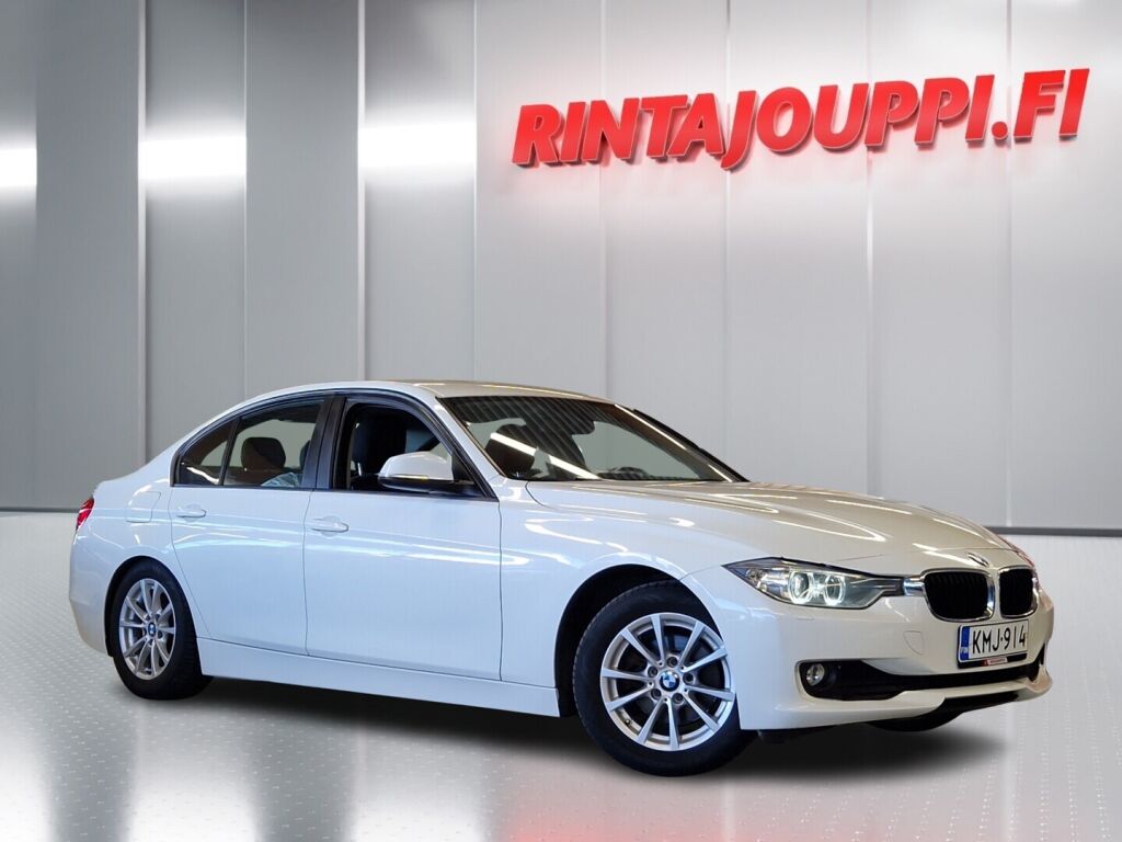 BMW 318 2012 Valkoinen