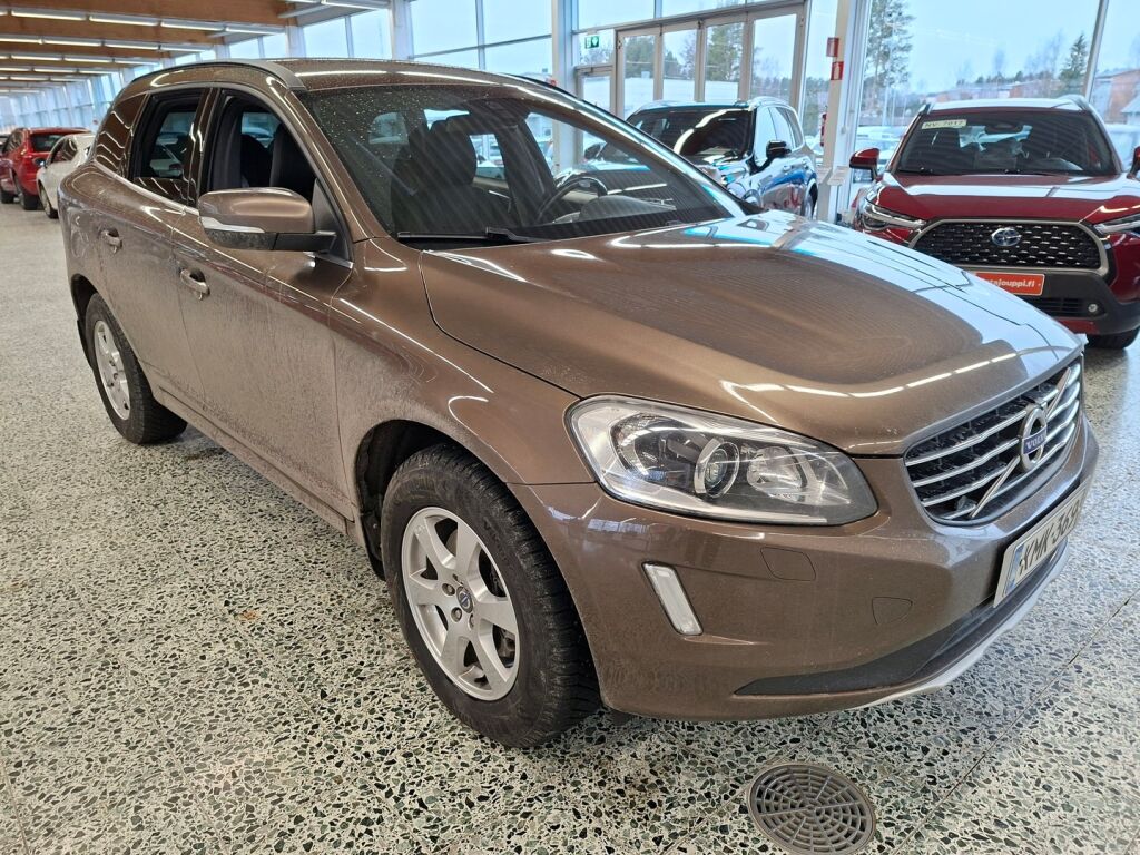 Volvo XC60 2014 Ruskea (beige)