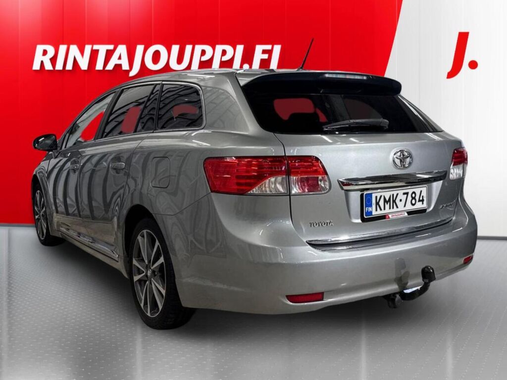 Toyota Avensis 2014 Harmaa