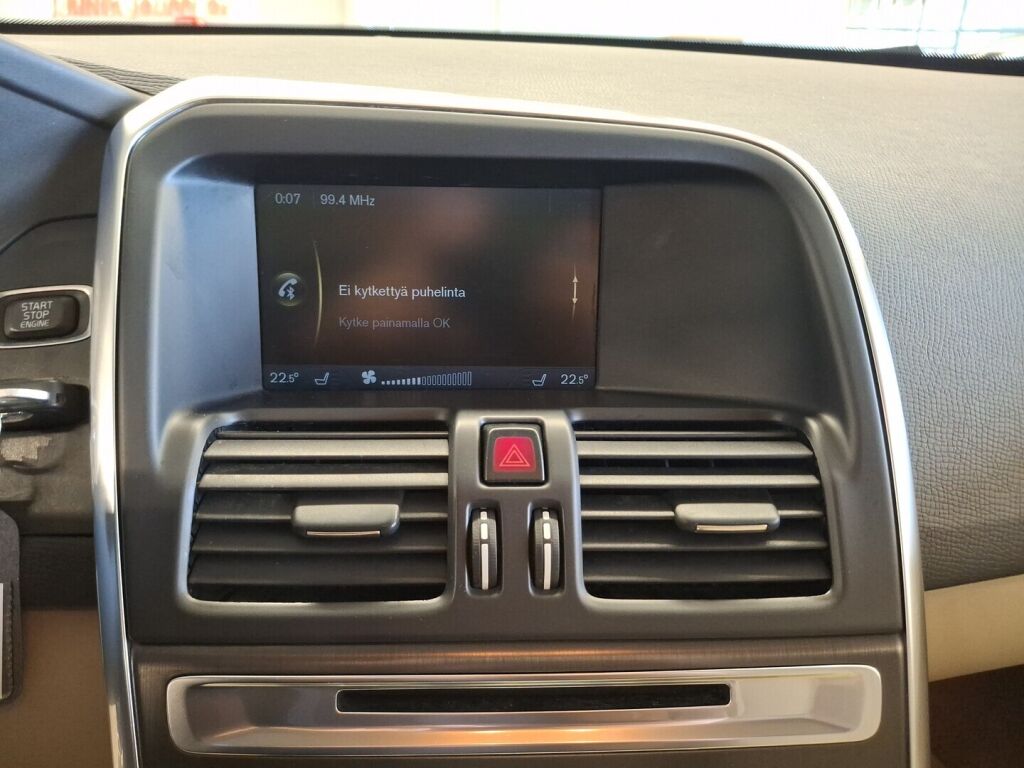 Volvo XC60 2014 Musta