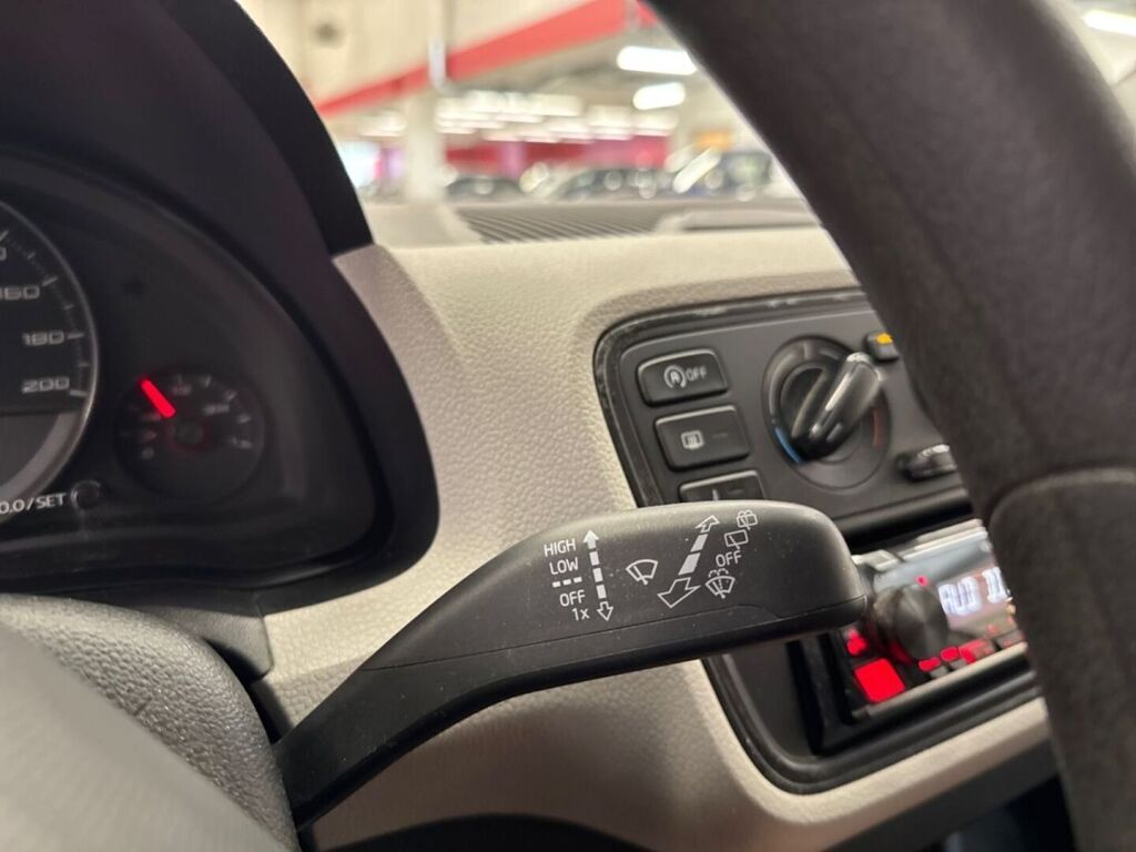 Seat Mii 2014 Valkoinen