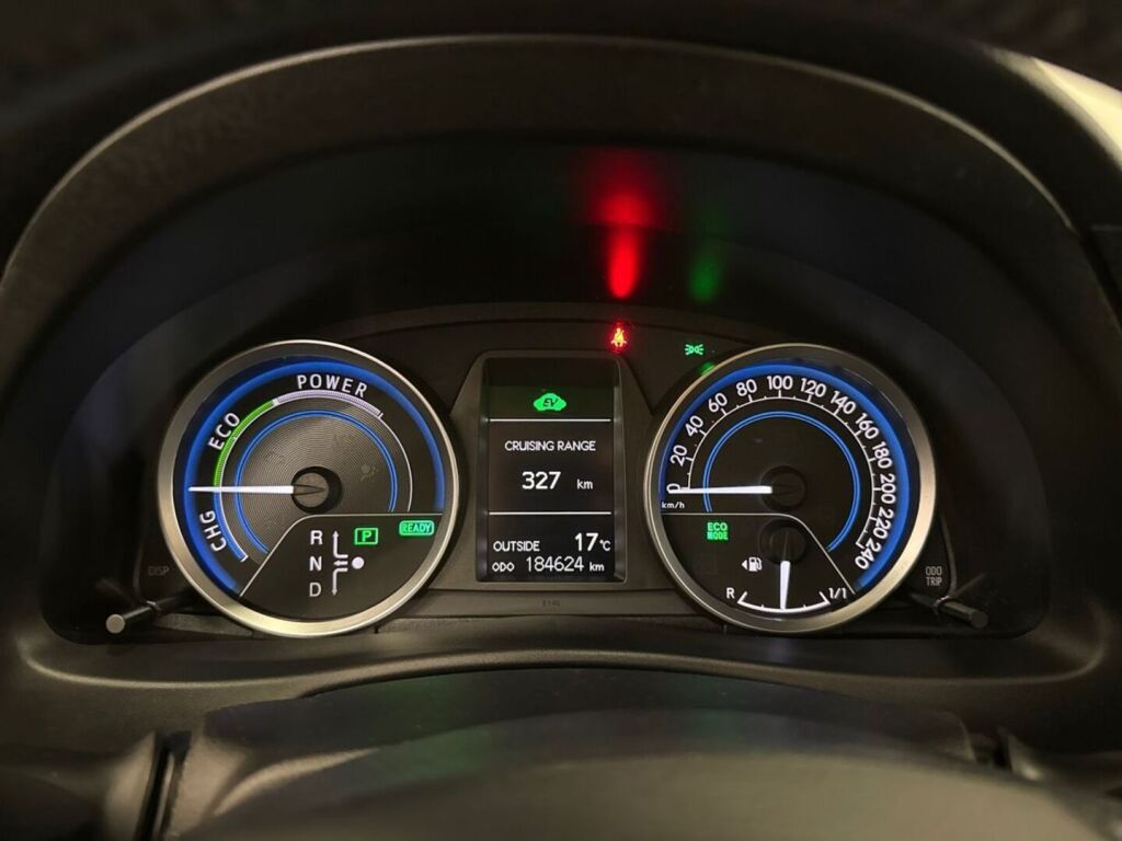 Toyota Auris 2014 Valkoinen