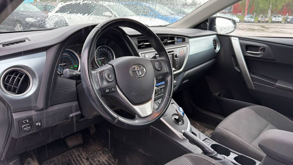Toyota Auris 2014 Valkoinen