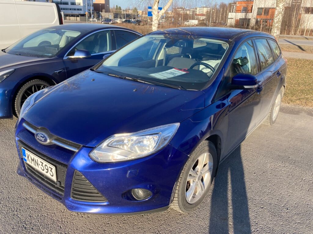 Ford Focus 2014 Metallinhohto Sininen