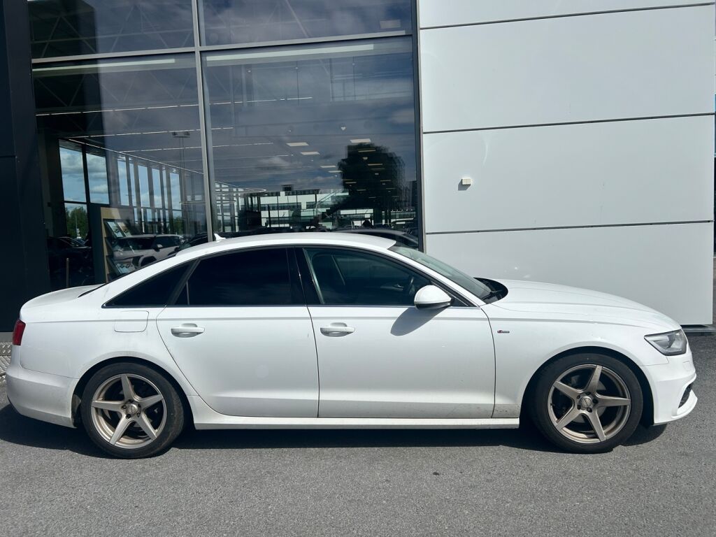 Audi A6 2013 Valkoinen