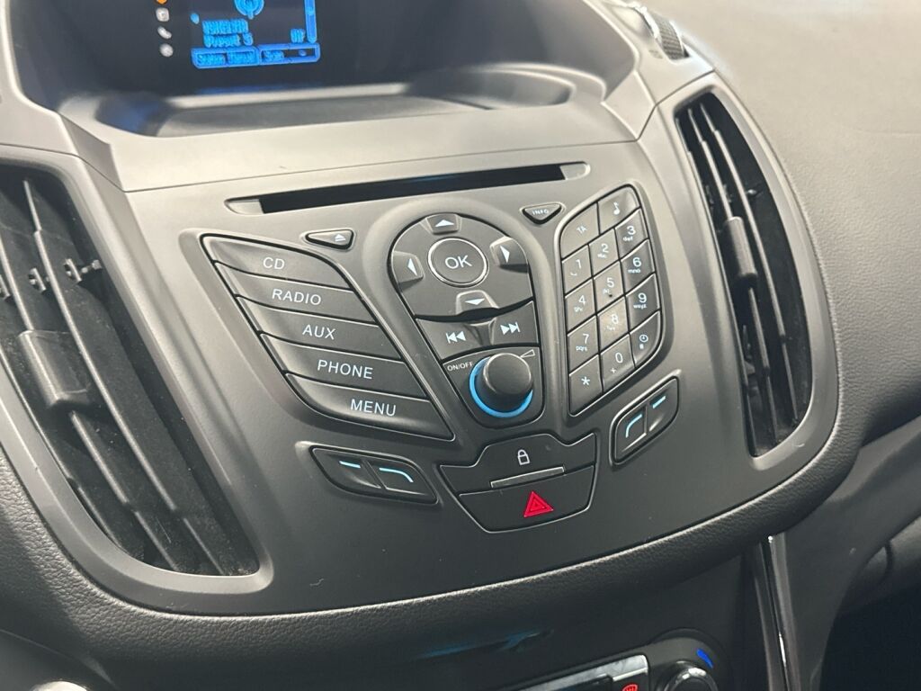 Ford Kuga 2013 Musta