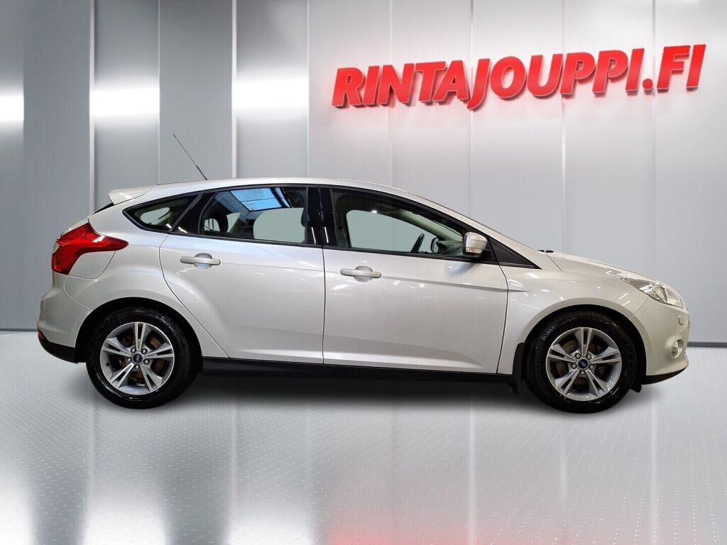 Ford Focus 2014 Harmaa