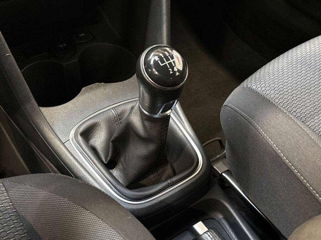 Volkswagen Polo 2014 Sininen
