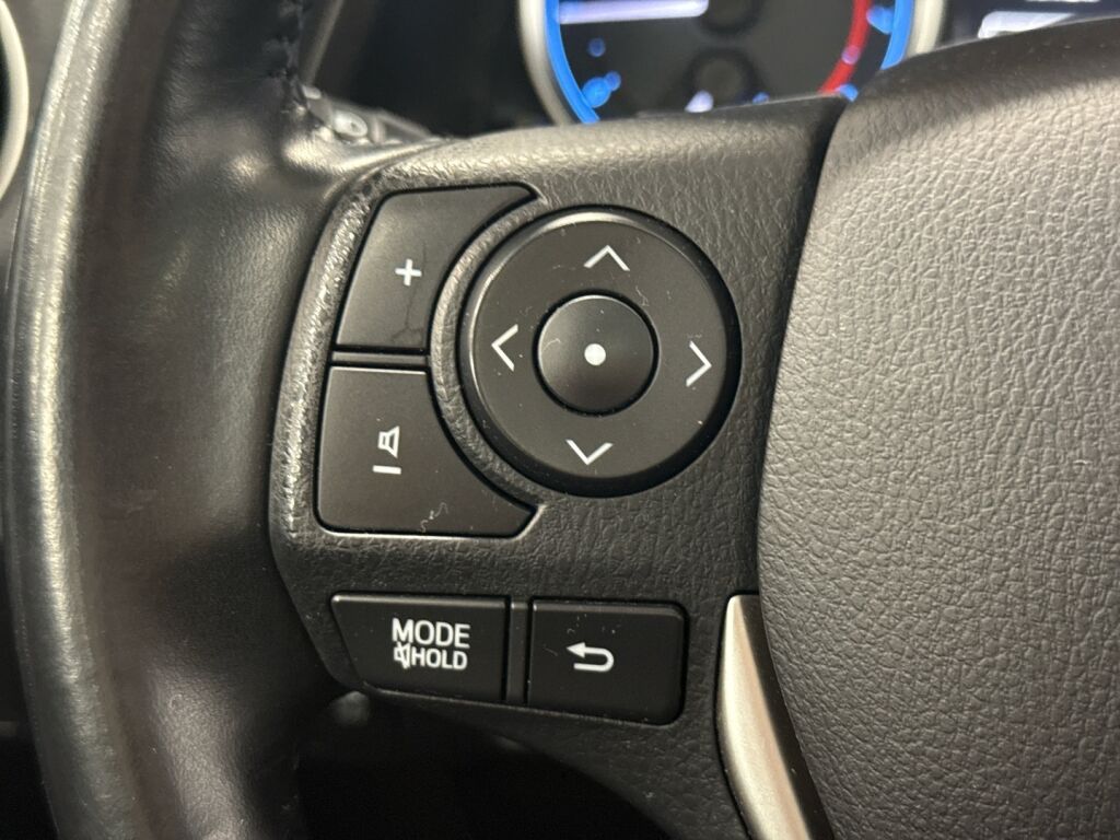 Toyota Auris 2014 Musta