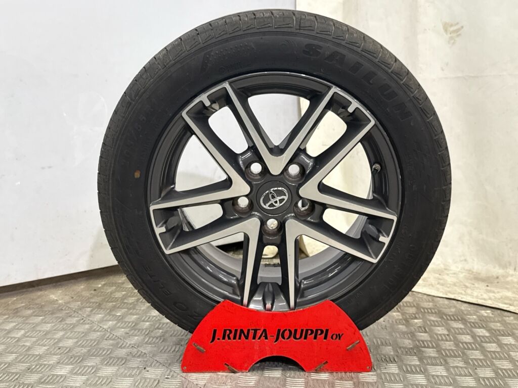 Toyota Auris 2014 Musta