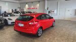 Ford Focus 2014 Punainen