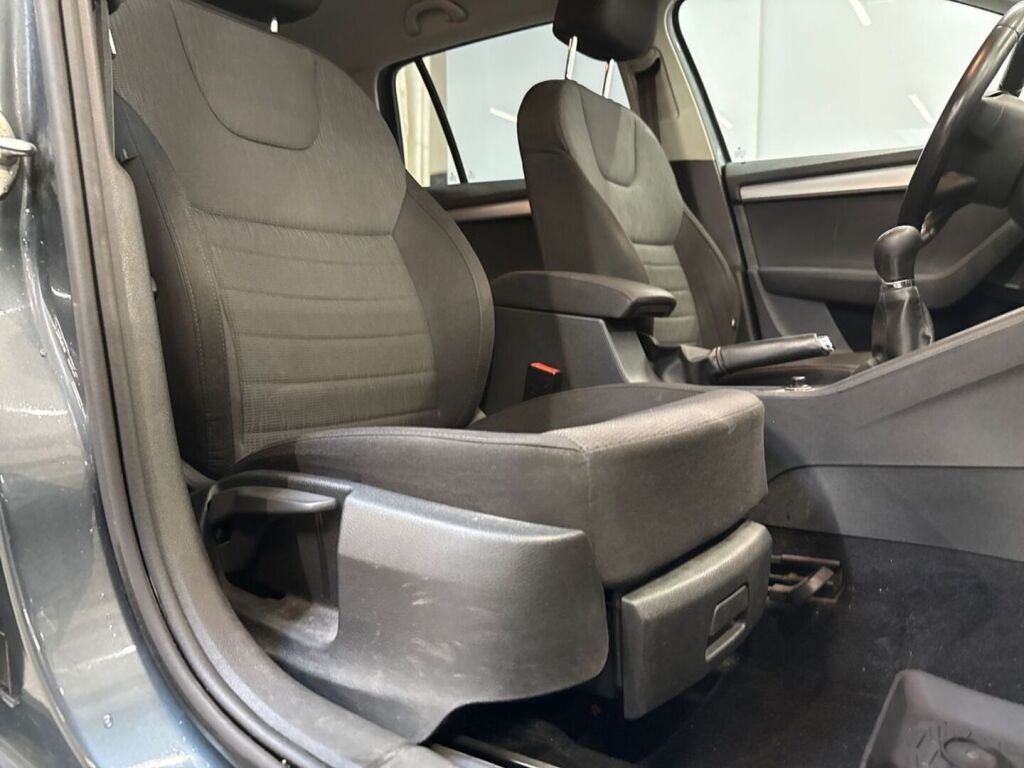 Skoda Octavia 2014 Hopea