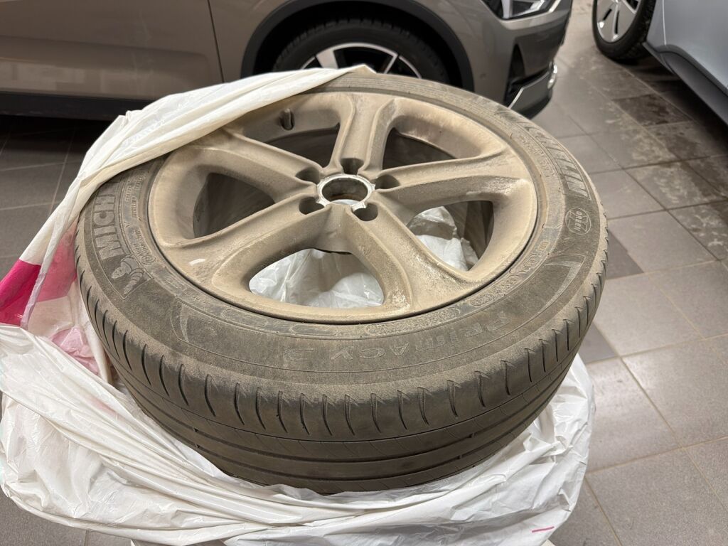 Audi A4 2014 Valkoinen