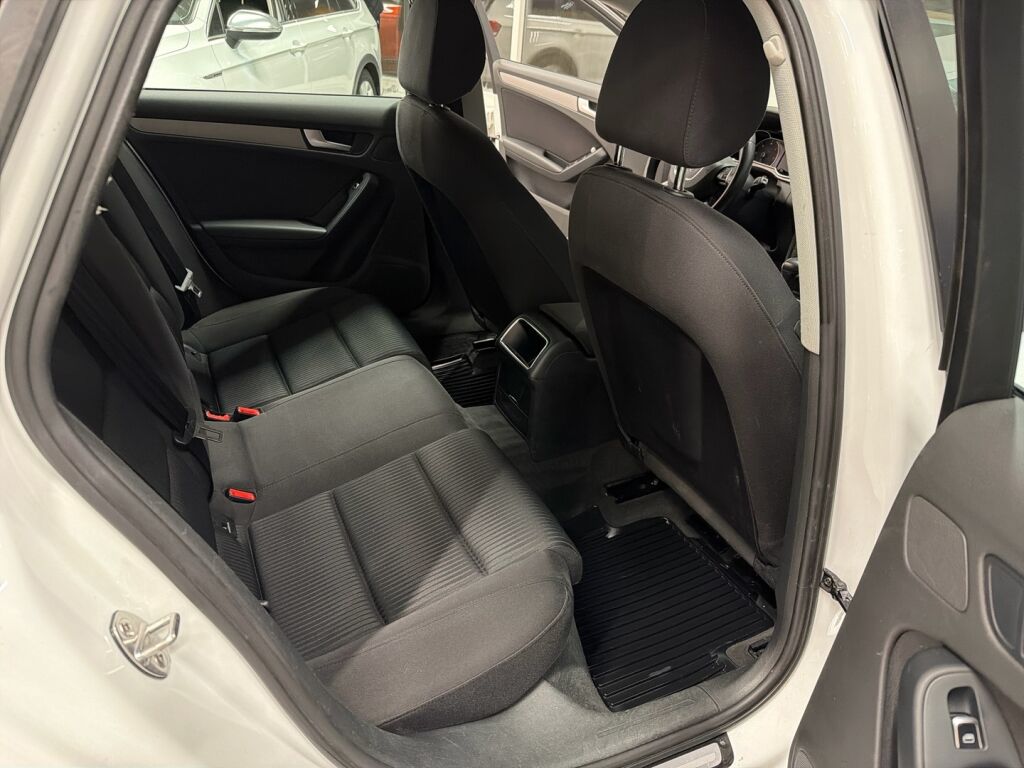 Audi A4 2014 Valkoinen