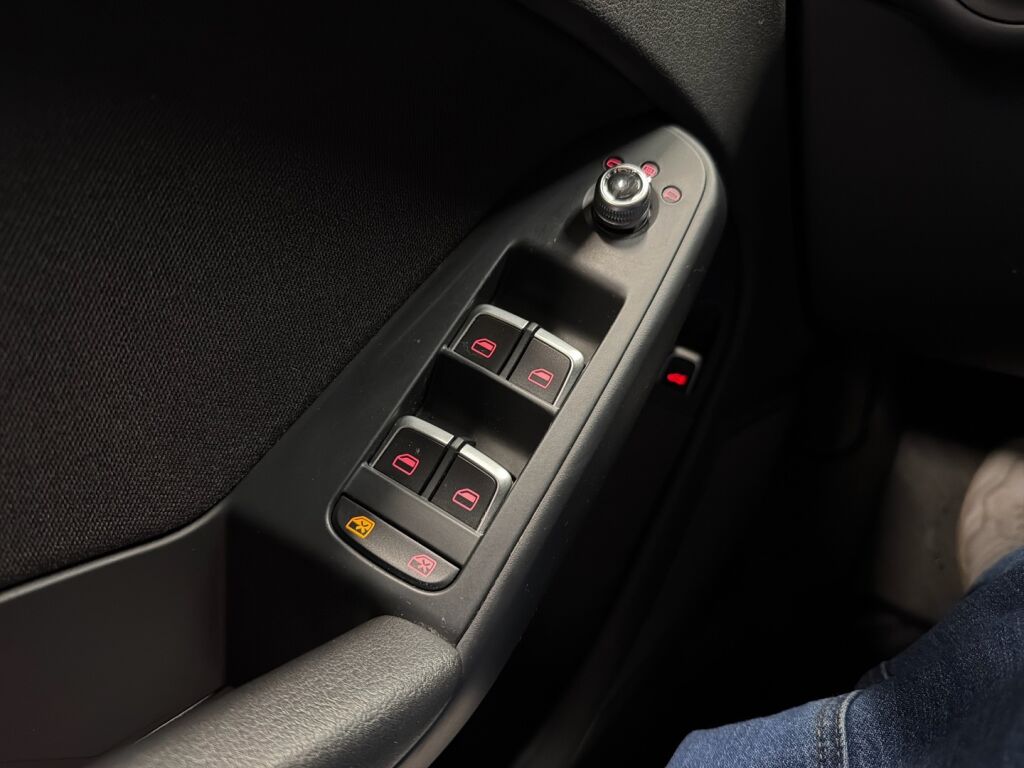 Audi A4 2014 Valkoinen