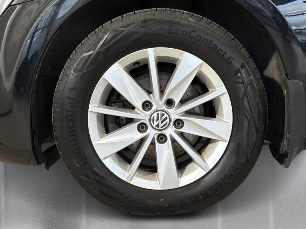 Volkswagen Golf 2014 Musta