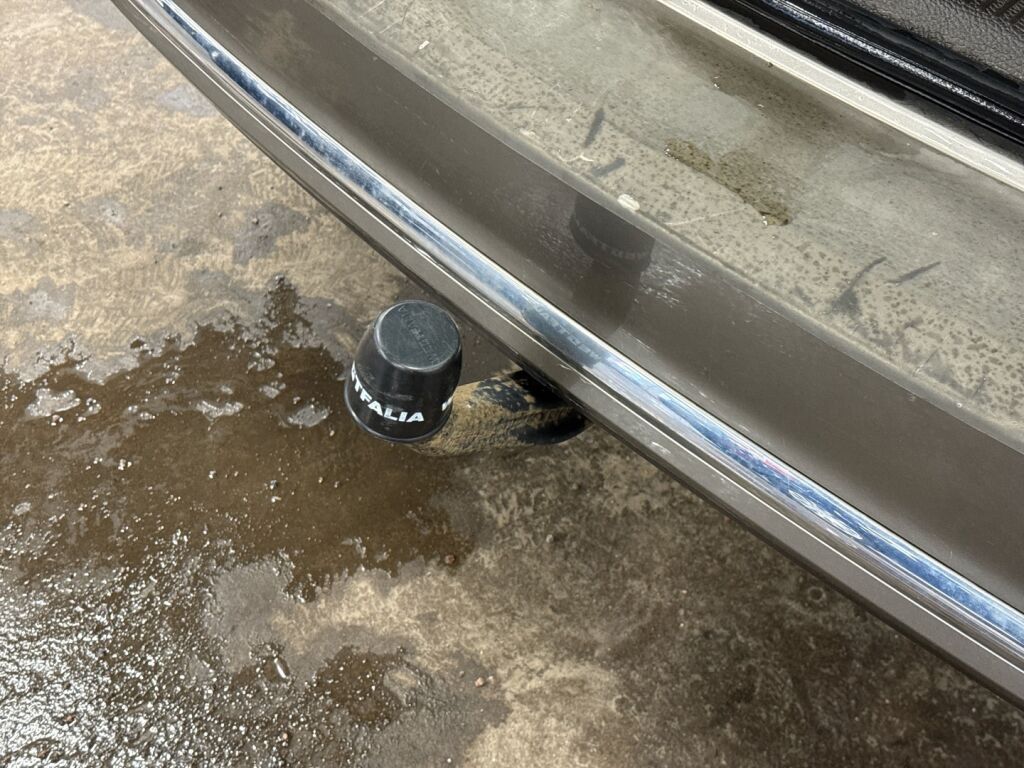 Volkswagen Passat 2014 Ruskea (beige)