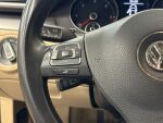 Volkswagen Passat 2014 Ruskea (beige)