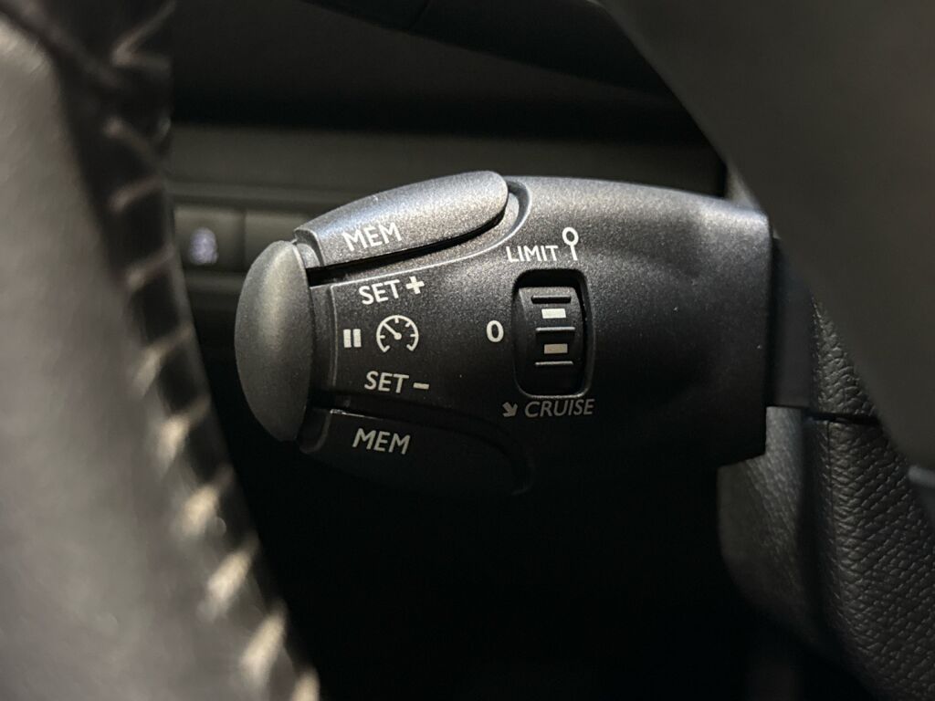 Peugeot 308 2014 Harmaa
