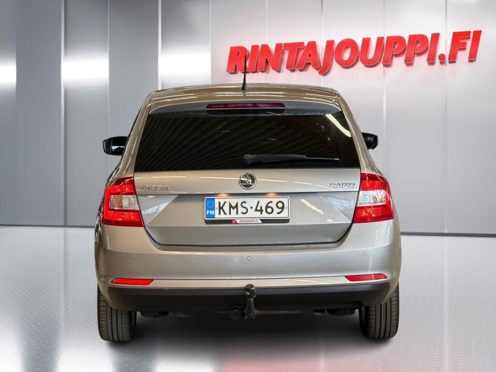 Skoda Rapid 2014 Ruskea (beige)