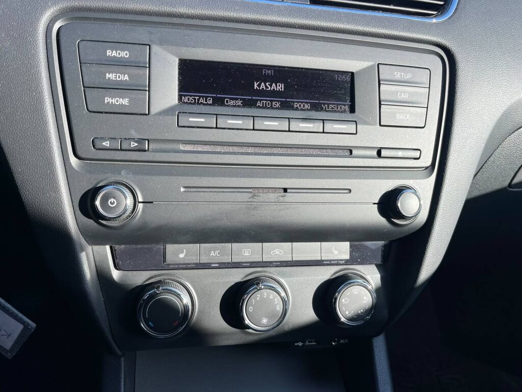 Skoda Octavia 2014 Hopea