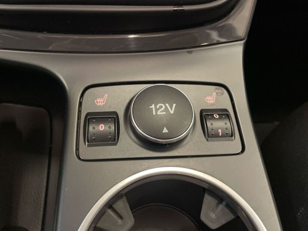 Ford Kuga 2014 Harmaa