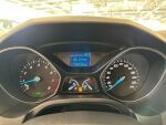 Ford Focus 2014 Ruskea (beige)