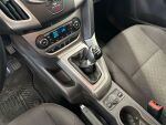 Ford Focus 2014 Ruskea (beige)