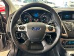Ford Focus 2014 Ruskea (beige)