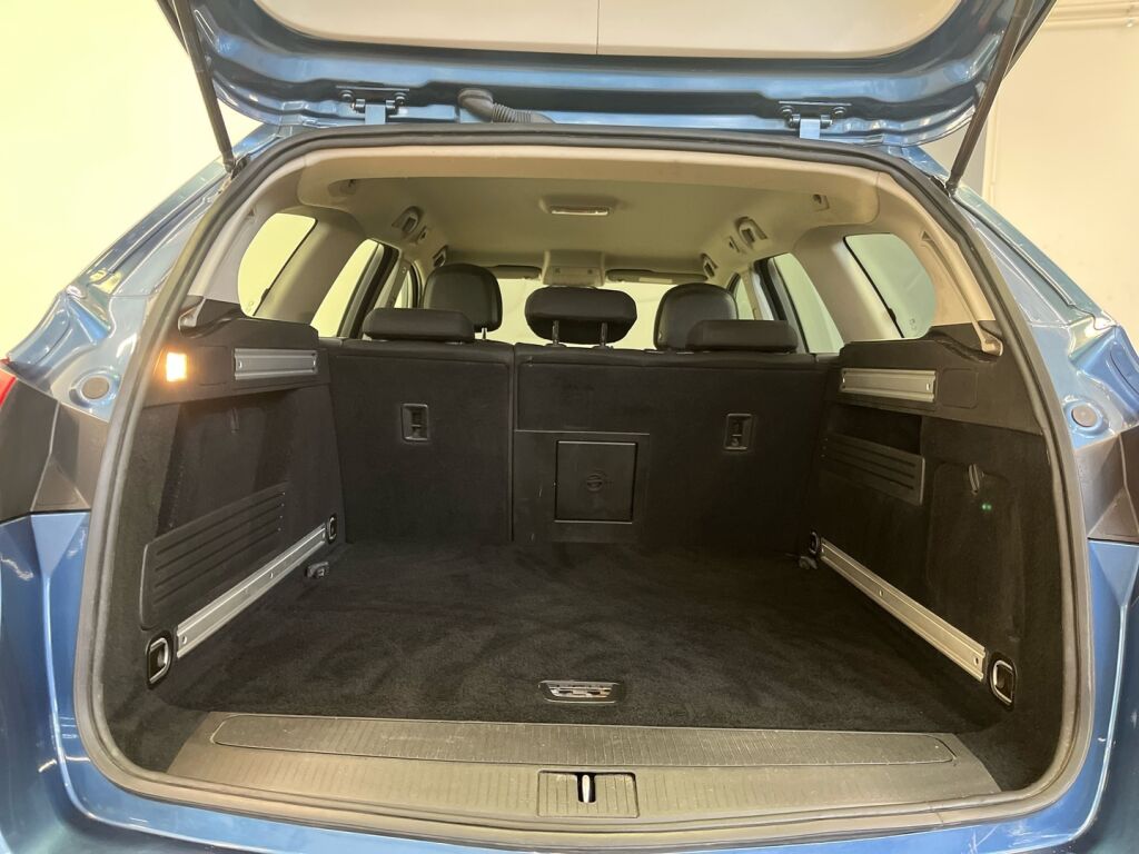 Opel Astra 2014 Sininen