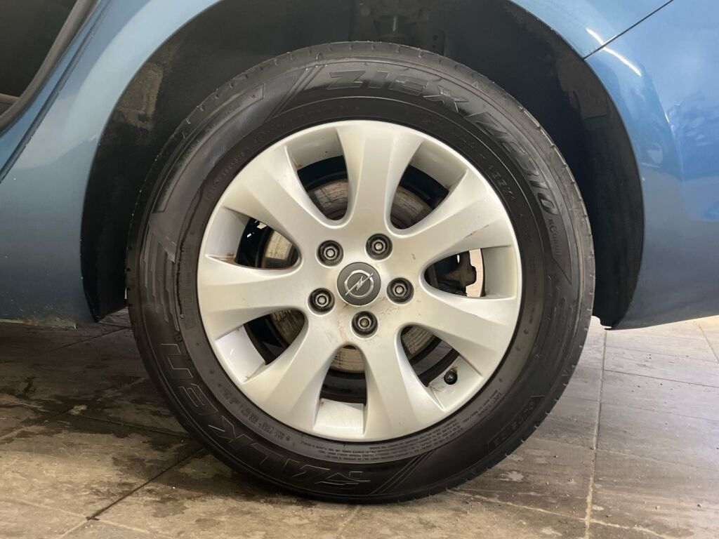 Opel Astra 2014 Sininen