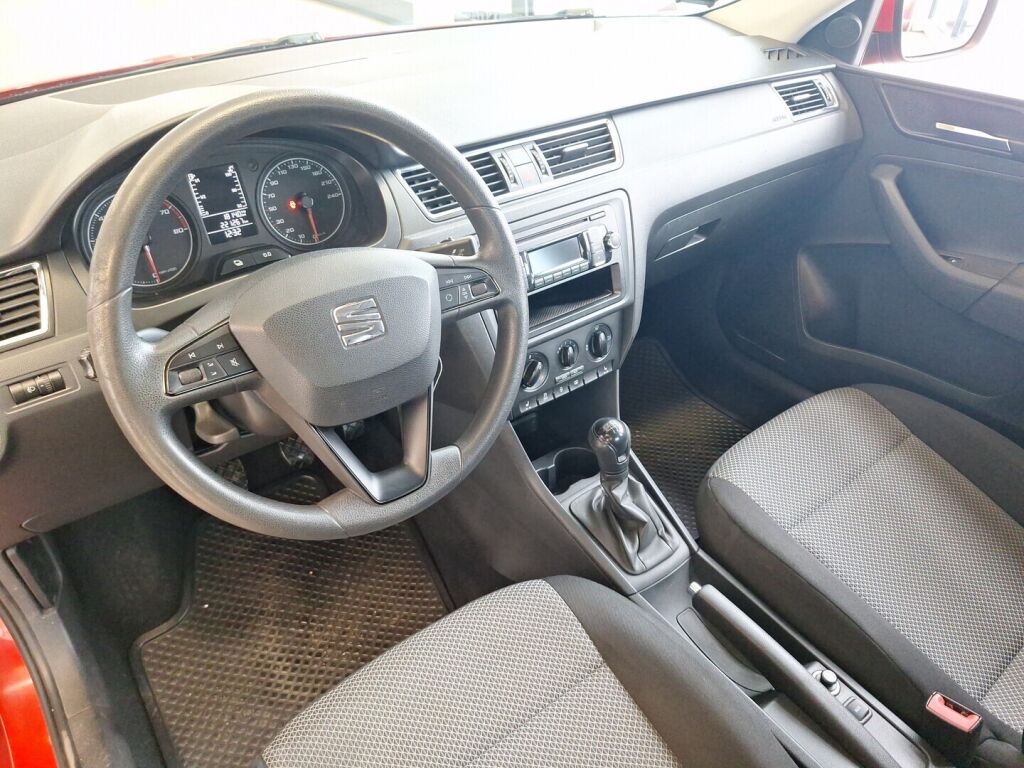Seat Toledo 2014 Punainen