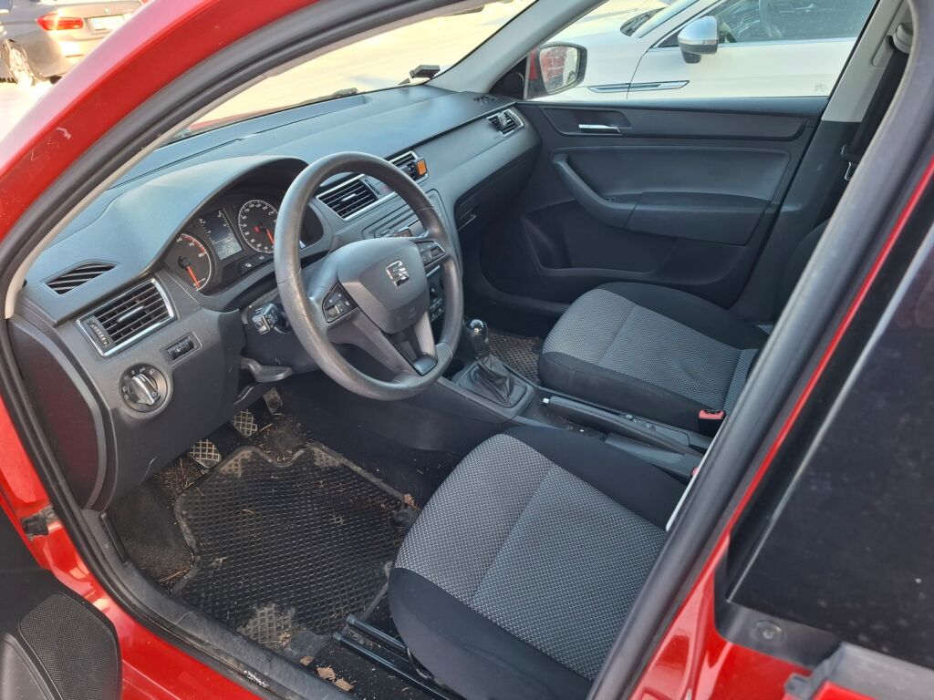 Seat Toledo 2014 Punainen