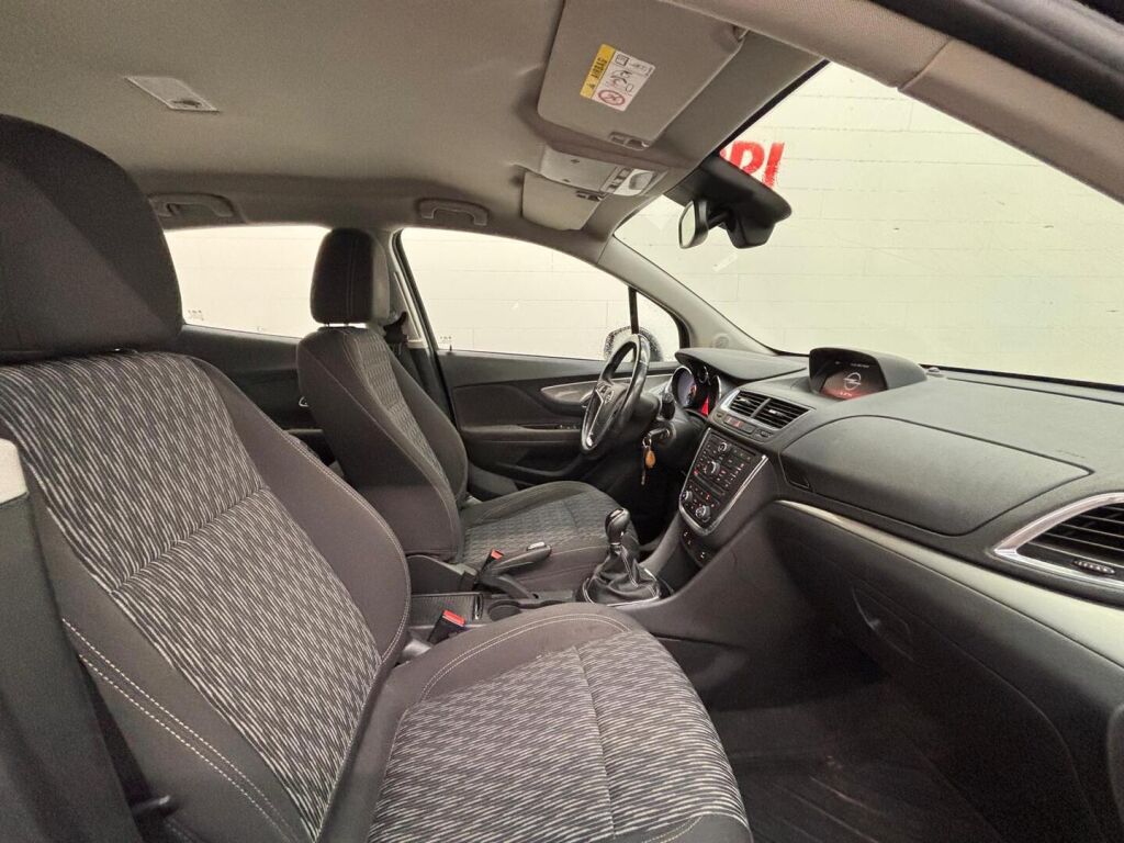 Opel Mokka 2014 Musta