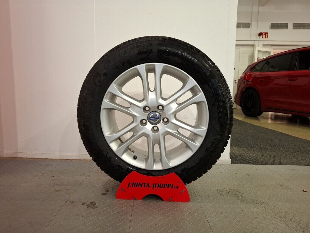 Volvo XC60 2014 Musta