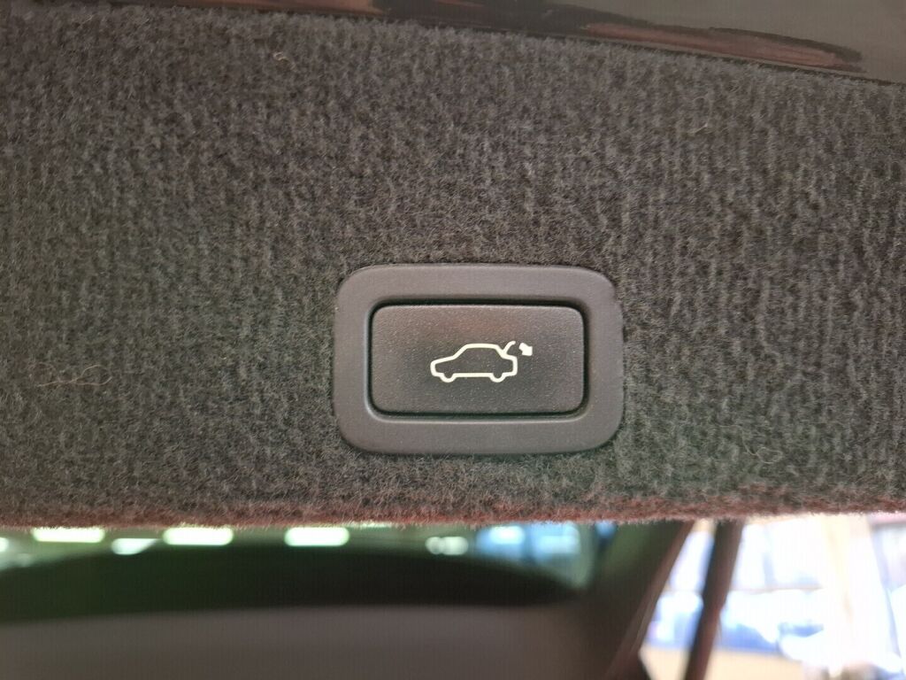 Volvo XC60 2014 Musta