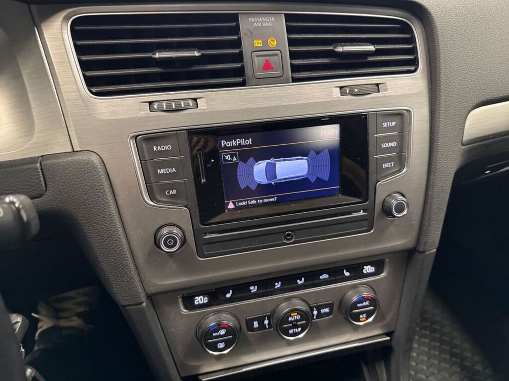 Volkswagen Golf 2014 Hopea