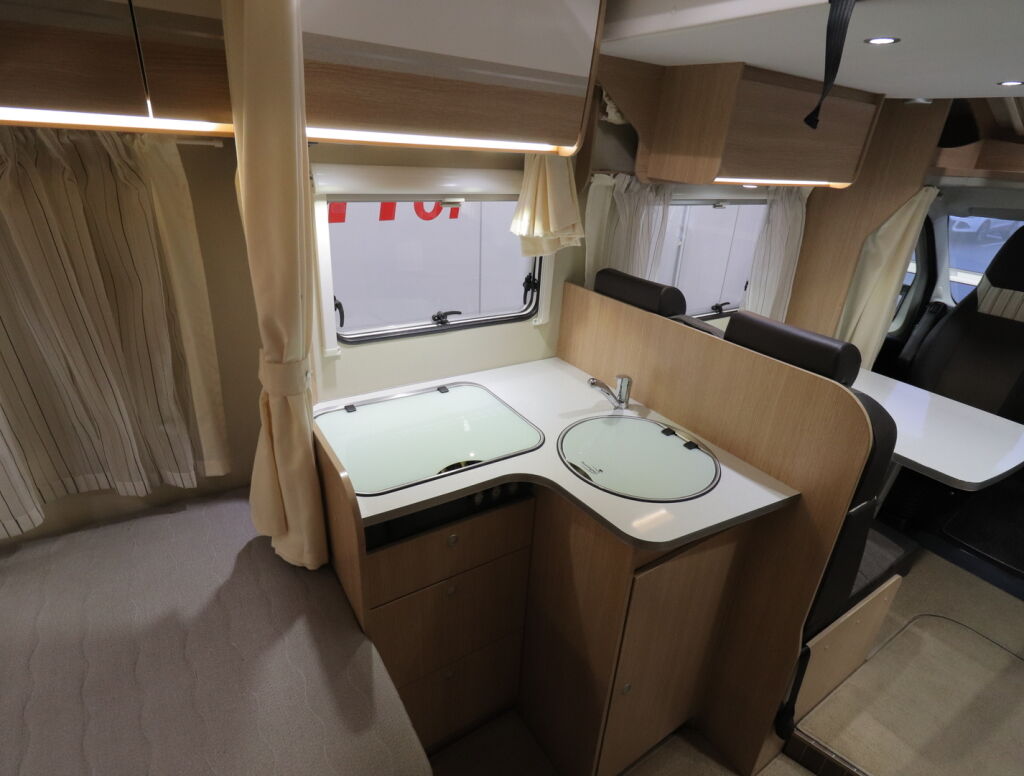 Sunlight T 64 2014 Valkoinen