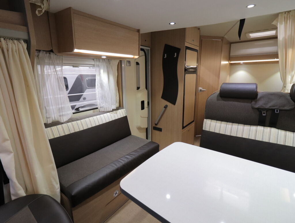 Sunlight T 64 2014 Valkoinen